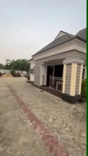 3bdrm Bungalow in Okahia Estate Off, Obio-Akpor for rent