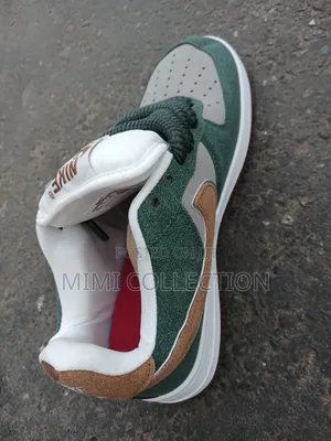 Unisex Footwear