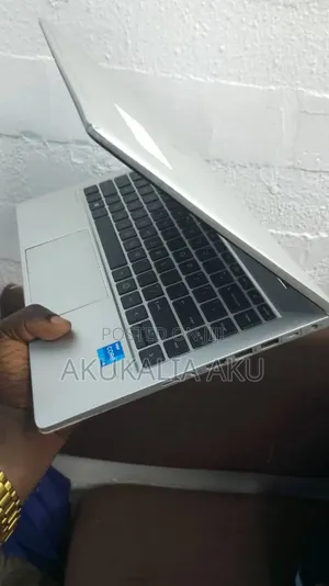 Laptop HP ProBook 440 G8 8GB Intel Core i5 SSD 256GB
