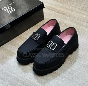 Luxury Men Givenchy Shoes