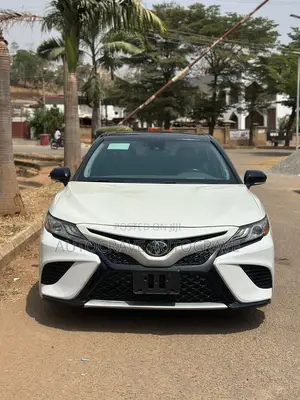 Toyota Camry XSE V6 FWD 2020 White