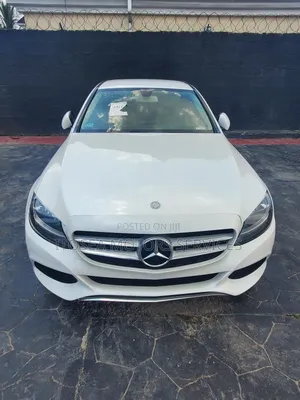 Mercedes-Benz C300 2017 White