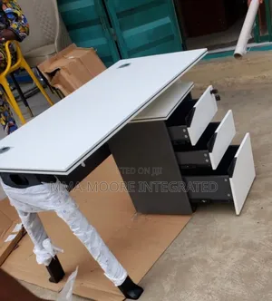 Office/ Secretary Table