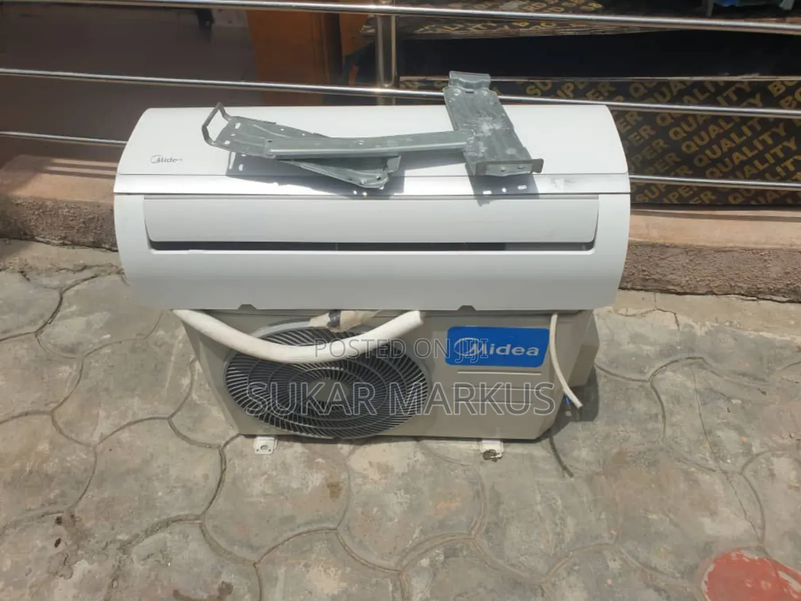 Air Conditioner