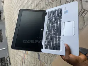 Laptop HP EliteBook 820 G3 8GB Intel Core i5 SSD 256GB