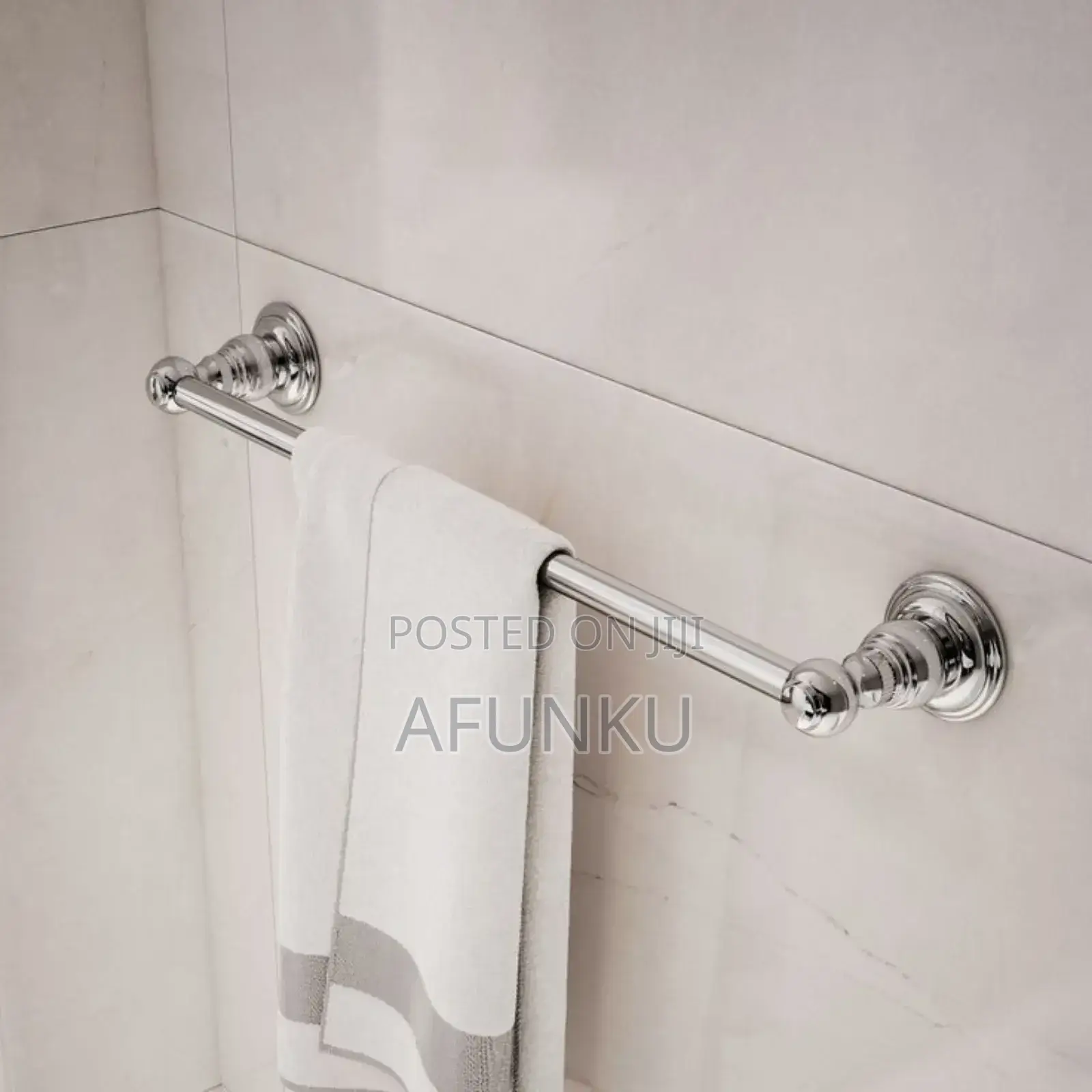 Adjustable Single Rail Towel Hanger
