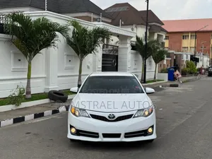 Toyota Camry 2013 White