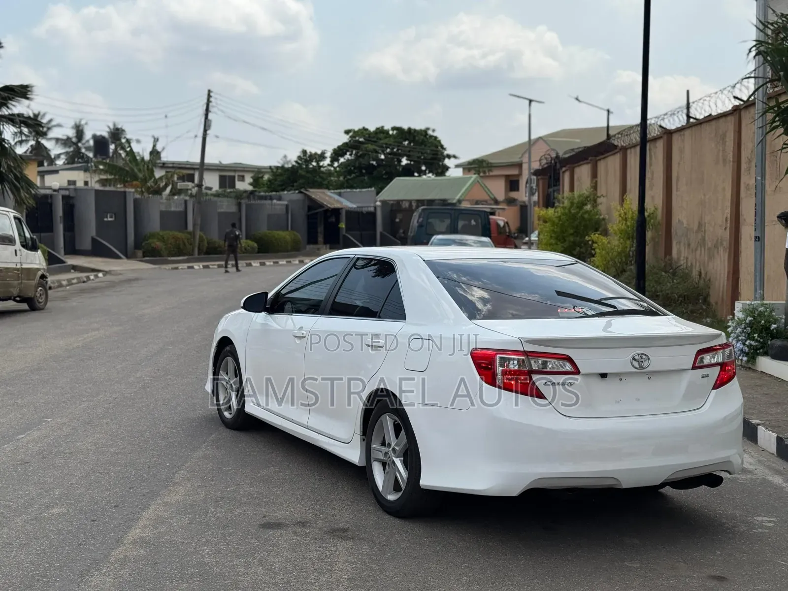 Toyota Camry 2013 White