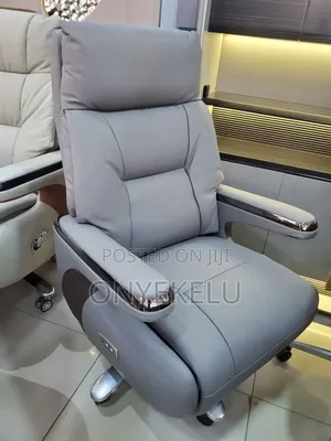 Super Executive Swivel Chair
