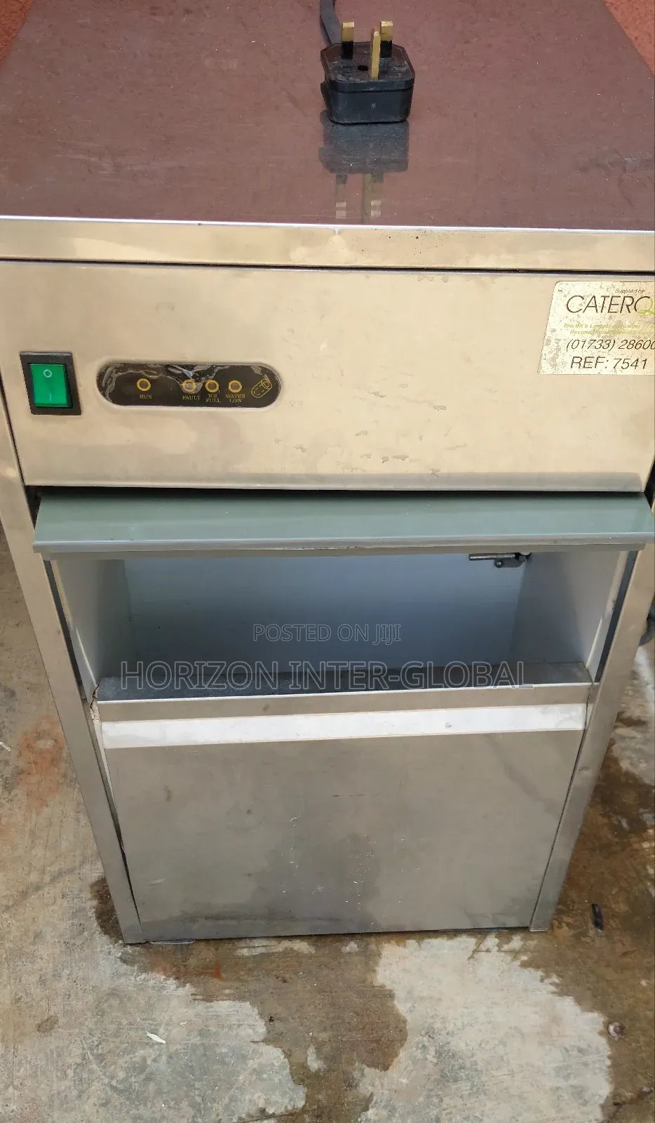 Parry P1-26 Automatic Ice Cube Maker