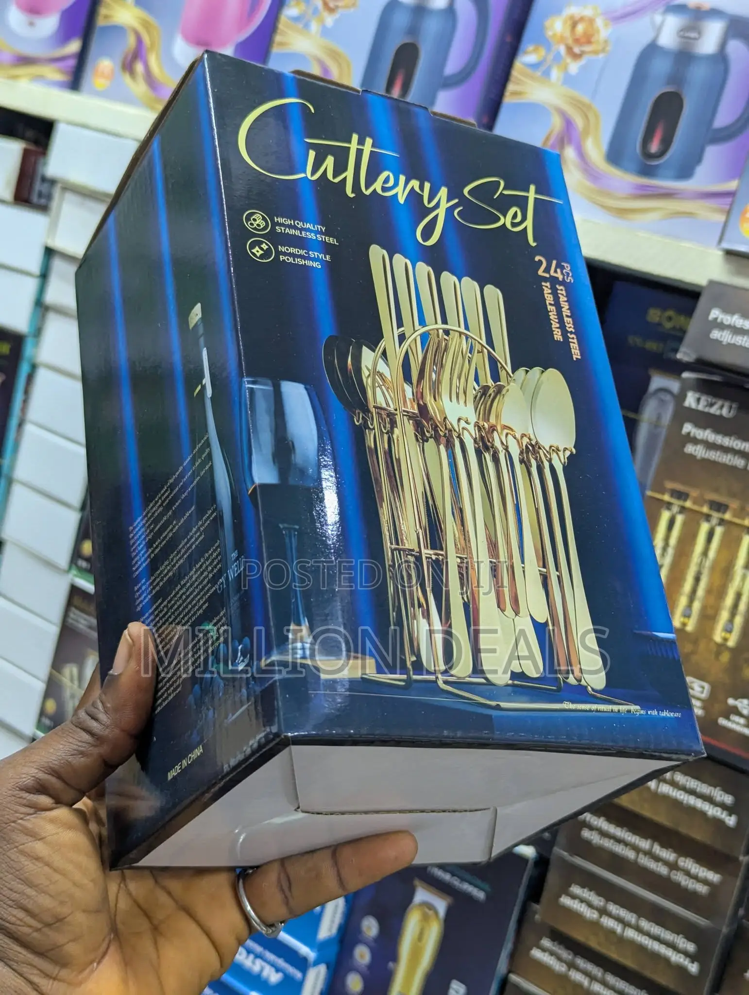 24 Pieces Gold Plated Cutlery Set