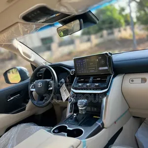 New Toyota Land Cruiser LC300 2024 Gray