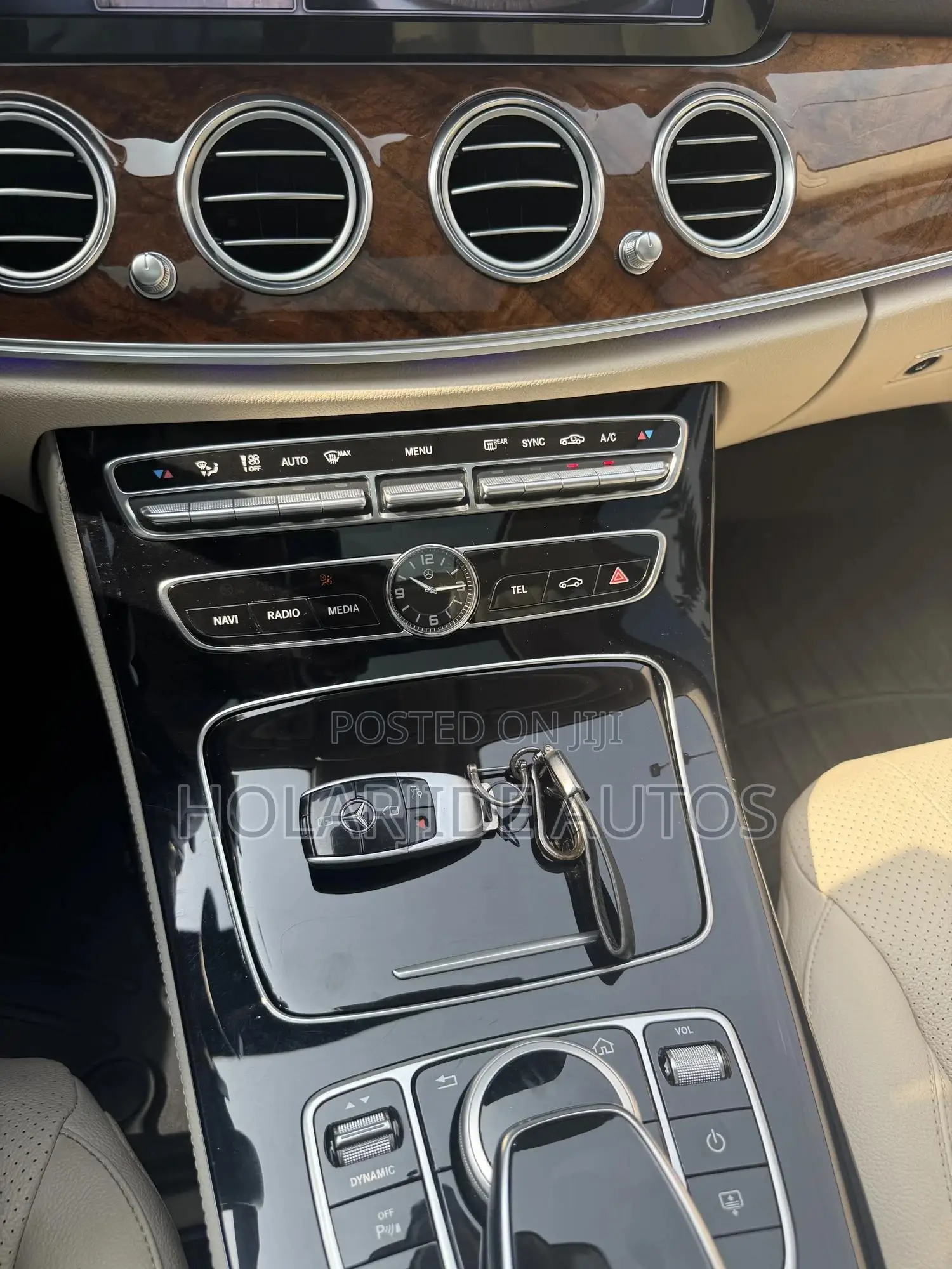 Mercedes-Benz E300 2018 Burgundy