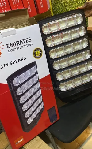 6000wts Emirate Solar Street Light Is Available