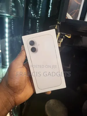 New Apple iPhone 17 256 GB