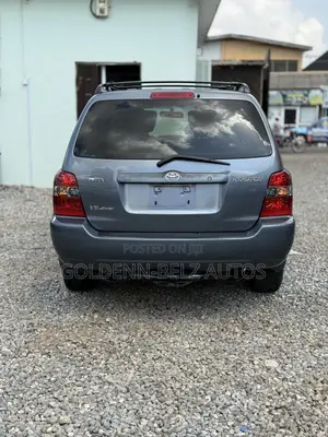 Toyota Highlander 2005 Blue