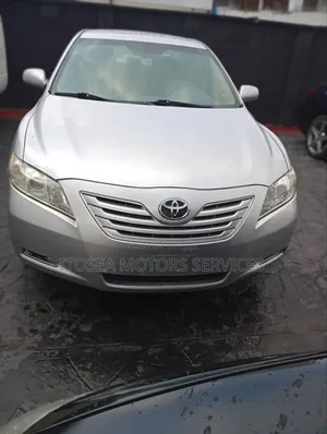 Toyota Camry 2009 Silver