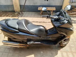 Honda Forza 2015 Black