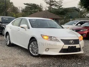 Lexus ES 350 FWD 2015 White