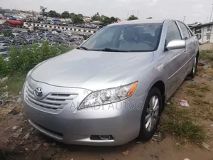 Toyota Camry LE 4dr Sedan (2.4L 4cyl 5A) 2008 Silver