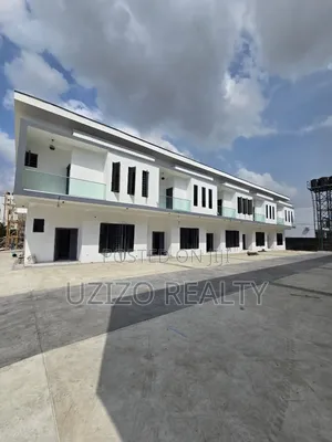 4bdrm Townhouse/Terrace in Ajah, Abraham Adesanya Estate for Sale