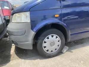 Volkswagen Transporter 2013 Blue