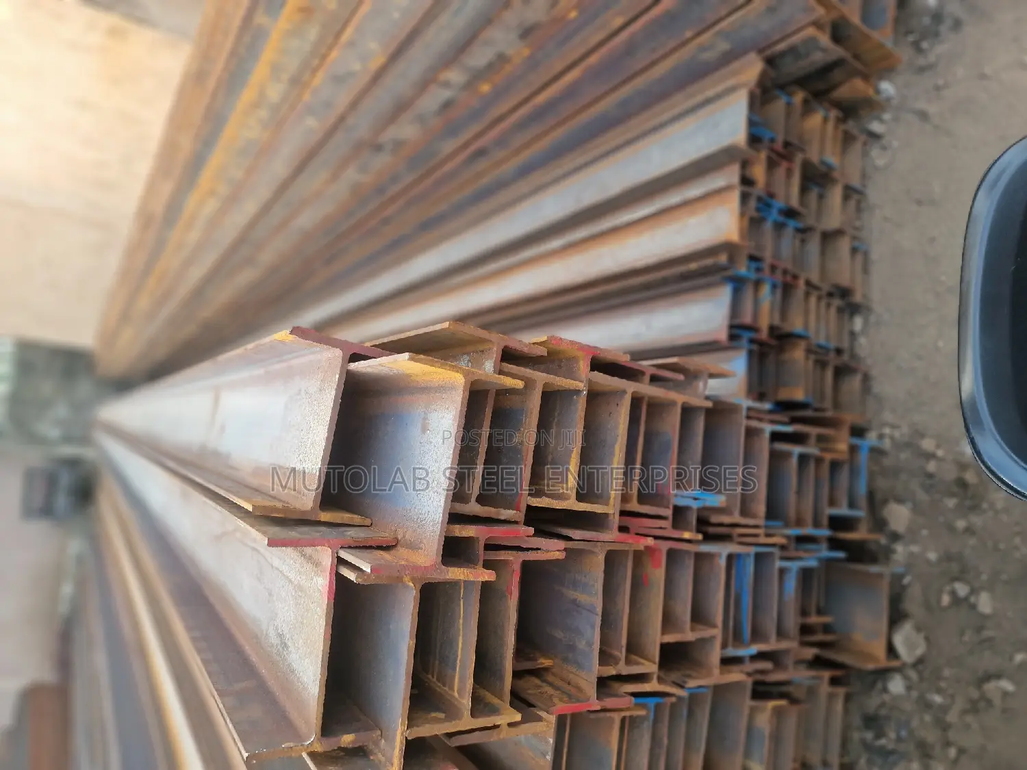 200x100x 8mm and 203x133 Ub