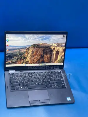 New Laptop Dell Latitude 5300 8GB Intel Core i5 SSD 256GB