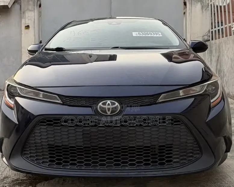 Toyota Corolla LE 2020 Black