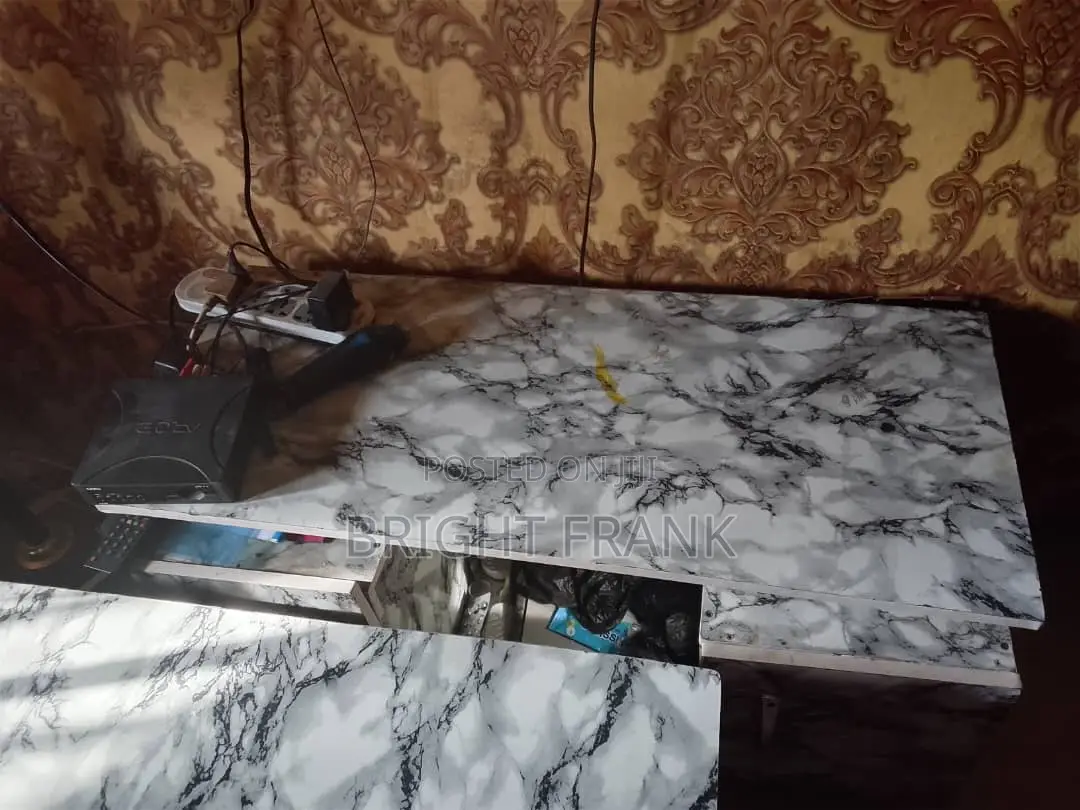 Center Table and Tv Stand