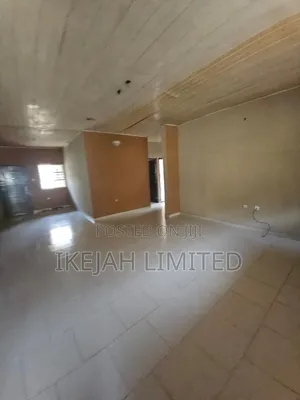 3bdrm Apartment in Omole Phase 1 for rent