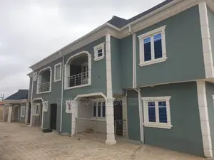 18bdrm Block of Flats in Odo Ona Elewe, Akala Express for sale