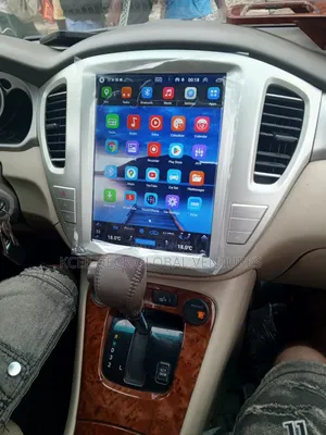 2004 High Lander Tesla With Car Play