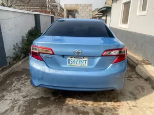 Toyota Camry L 4dr Sedan (2.5L 4cyl 6A) 2014 Blue