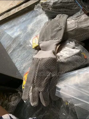 Imported Dotted Hand Gloves