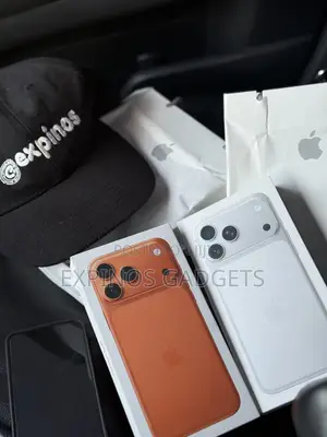 New Apple iPhone 17 Pro Max 256 GB Orange