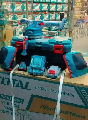 Total Lithium-Ion Tile Vibration Machine 20v With Tools
