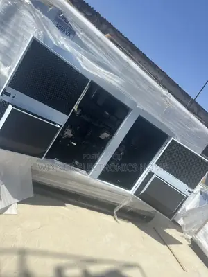 Perkins 500kva Soundproof Diesel Generator