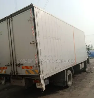 Cargo Bus, Truck Hire for Interstate Goods Delivery