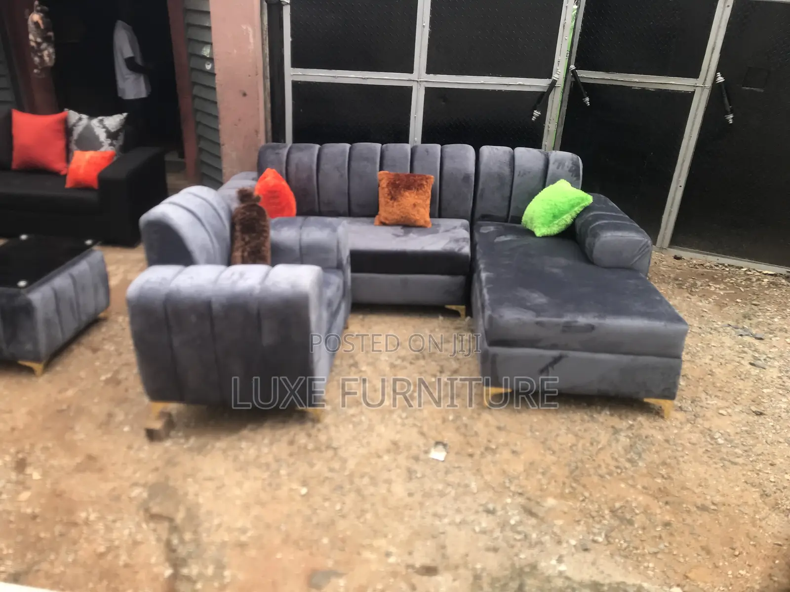 L Shale Sofa Made With Quality Materials