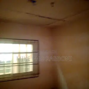10bdrm Bungalow in Independence Layout, Enugu for rent