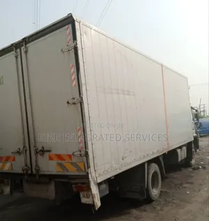 Cargo Van, Bus, Truck Hire for Your Goods Delivery