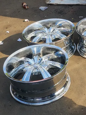 20inch Chrome Rim.