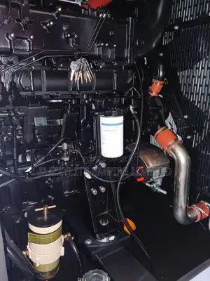 Perkins 700kva Soundproof England Engine Generator Copper Coil