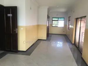 5bdrm Duplex in Ikeja Gra for rent