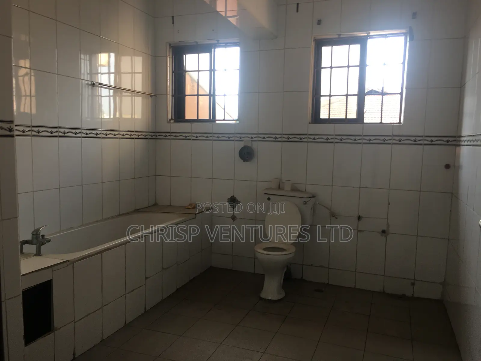 5bdrm Duplex in Ikeja Gra for rent