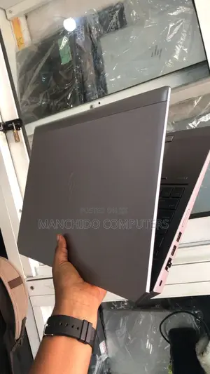 Laptop HP ZBook 15u G5 16GB Intel Core i7 SSD 512GB
