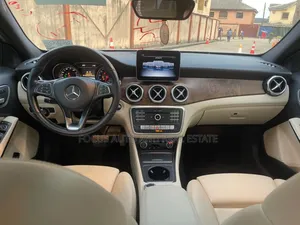 Mercedes-Benz GLA-Class 2020 Silver