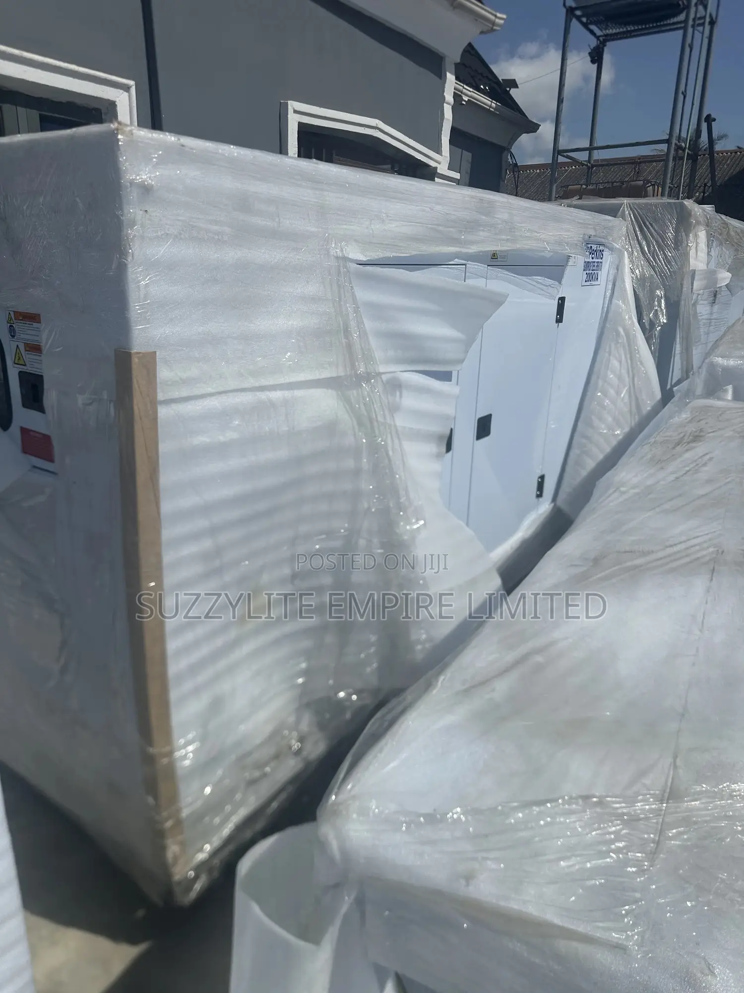 Perkins 750kva Soundproof Diesel Generator