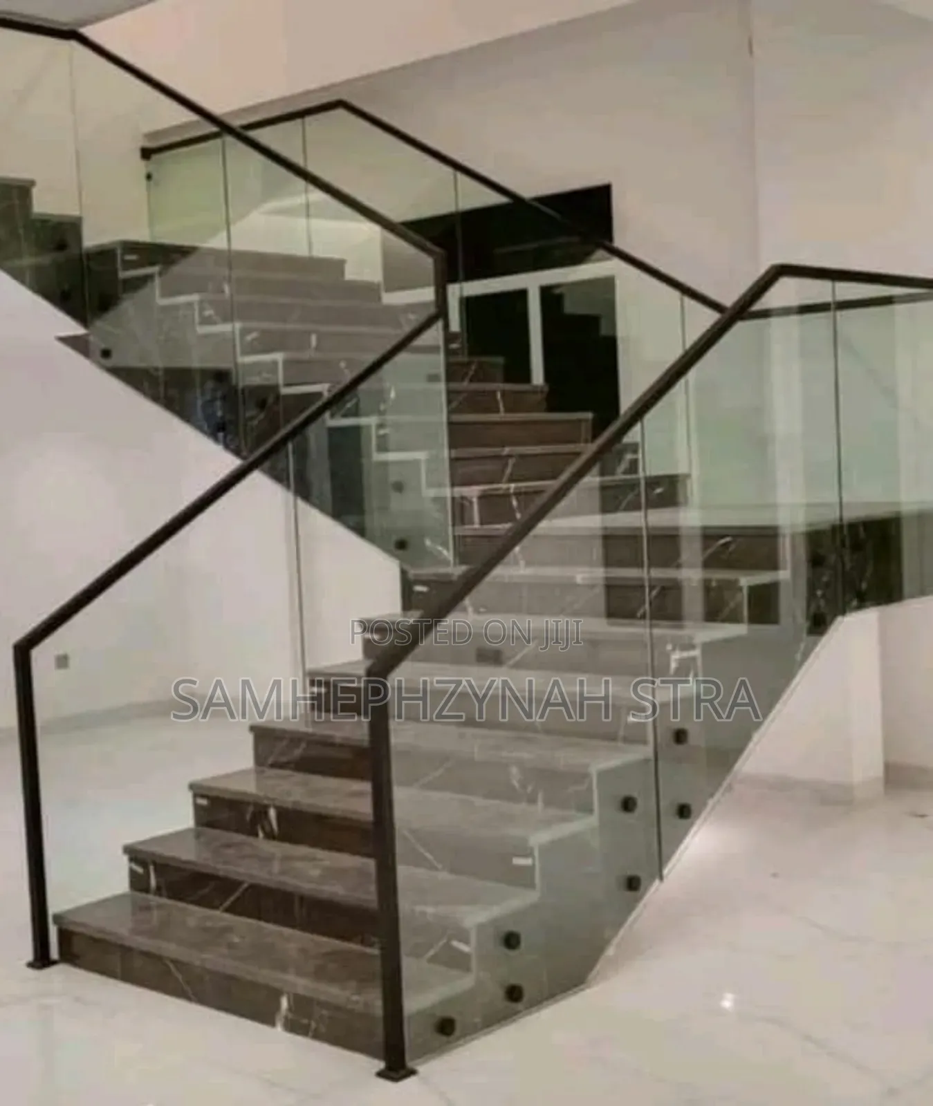 Glass/Stainless Staircase.